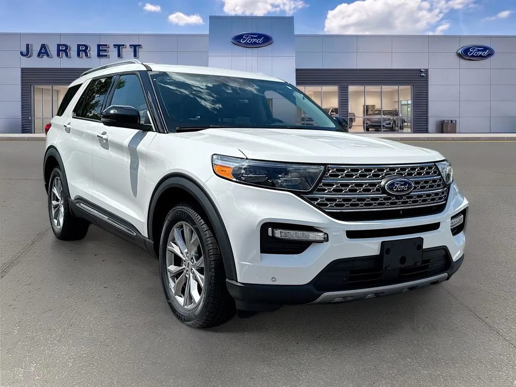 Certified Used 2023 White Ford Limited image 1