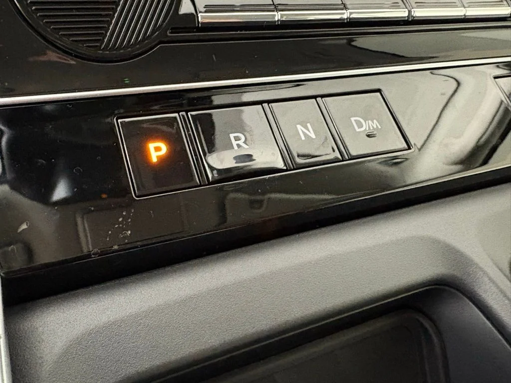 2026 Nissan Armada SV - Photo 33