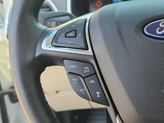 2020 Ford Edge Titanium - Photo 27