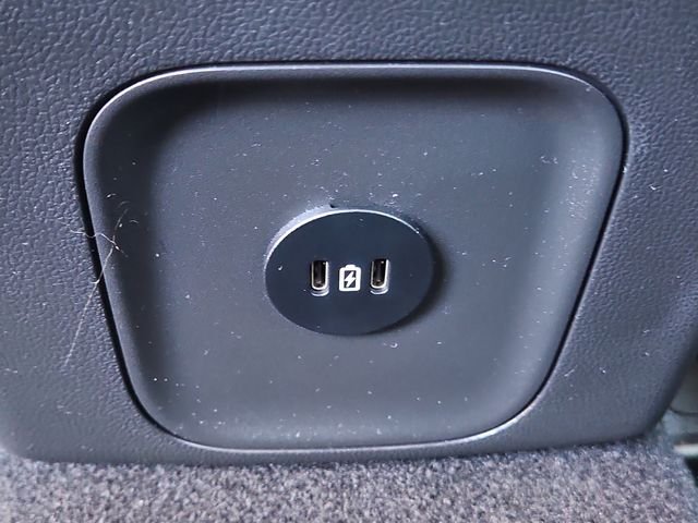 Used 2024 Black Metallic Ford ST-Line Select image 17