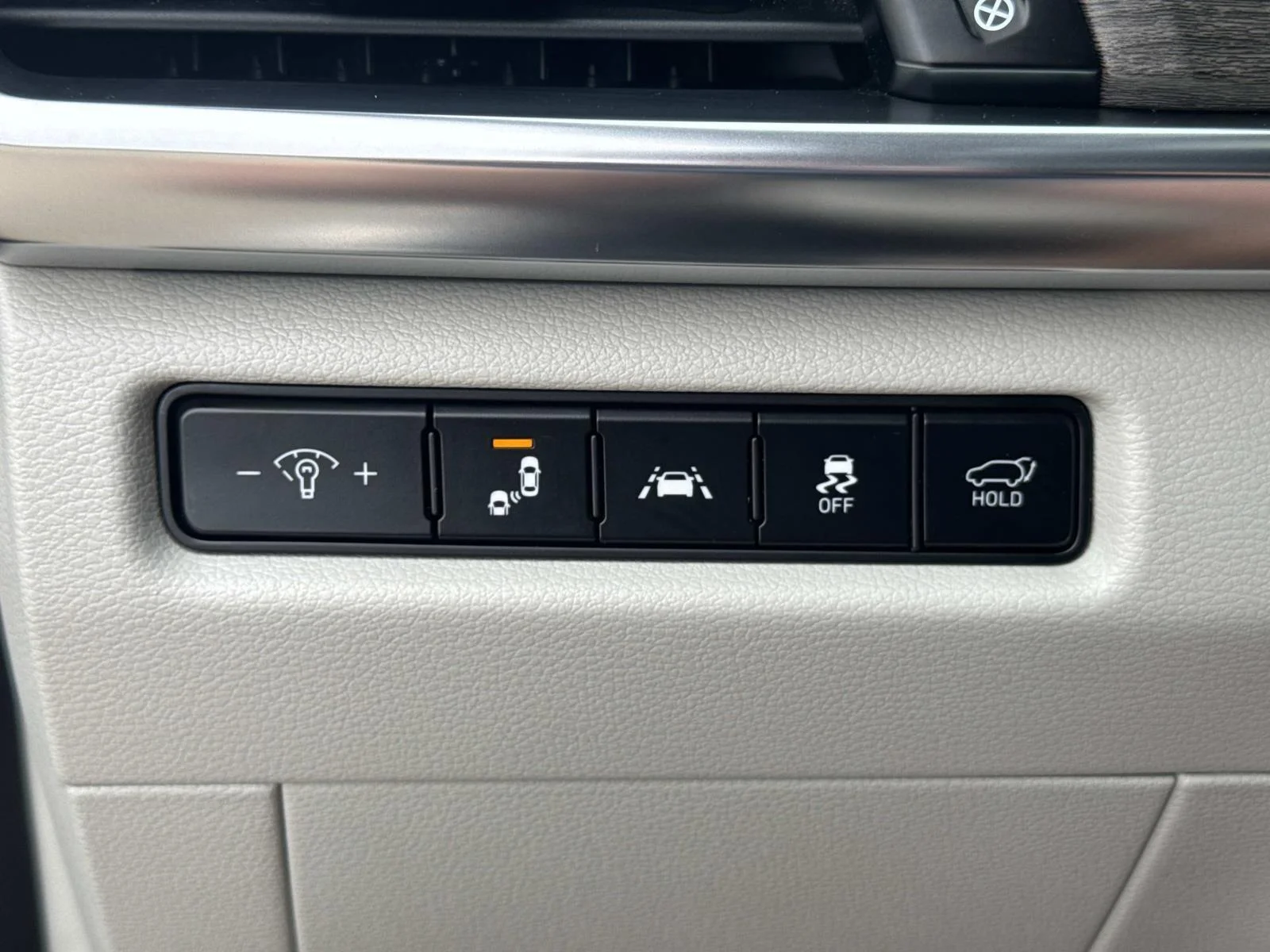 Used 2021 Gravity Grey Kia EX AWD image 21