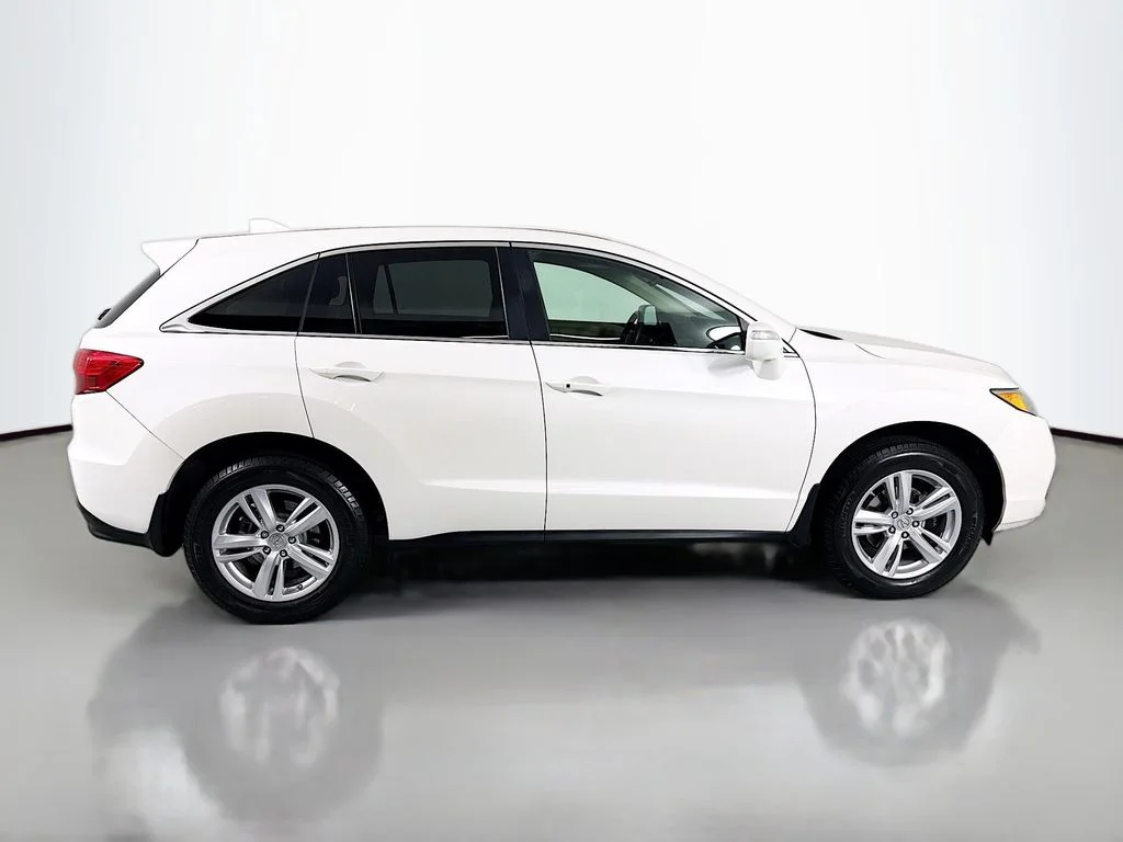 Used 2014 White Diamond Pearl Acura Technology Package image 8
