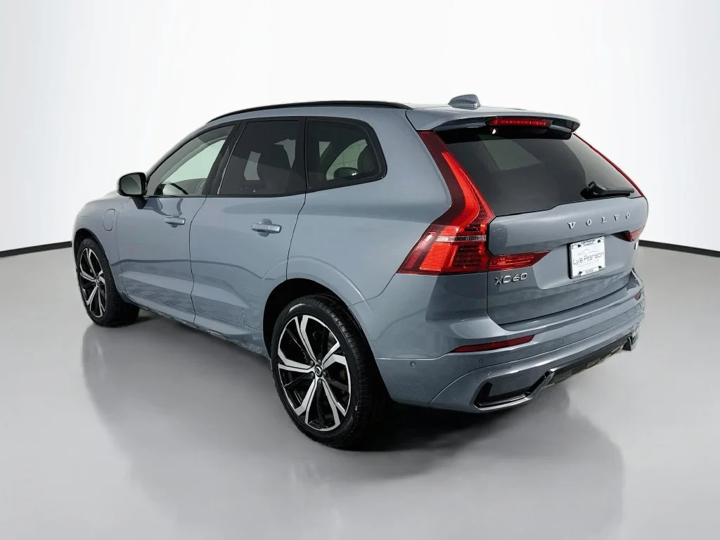 Certified Used 2024 Gray Metallic Volvo Ultimate image 3