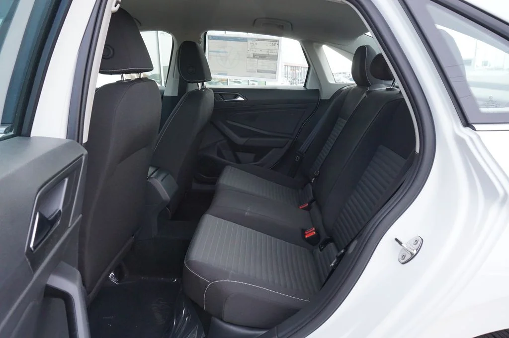 New 2026 White Volkswagen 1.5T S image 11