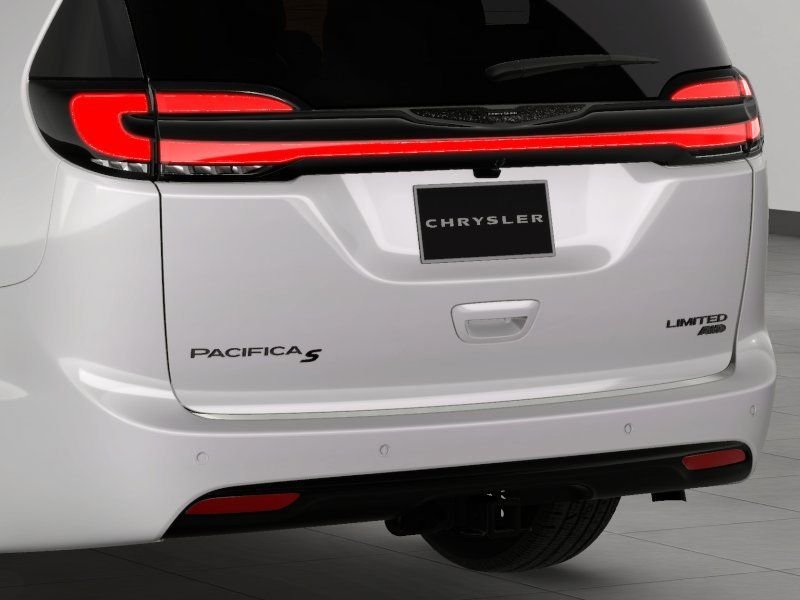 2026 Chrysler Pacifica Limited - Photo 11