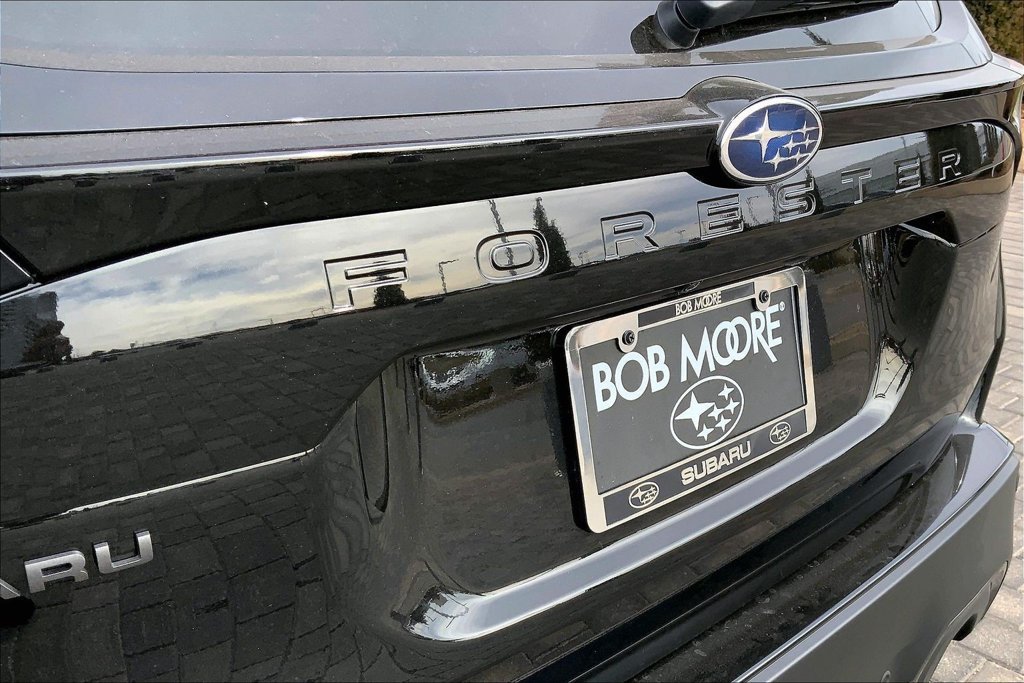 Used 2026 Black Subaru Limited image 9