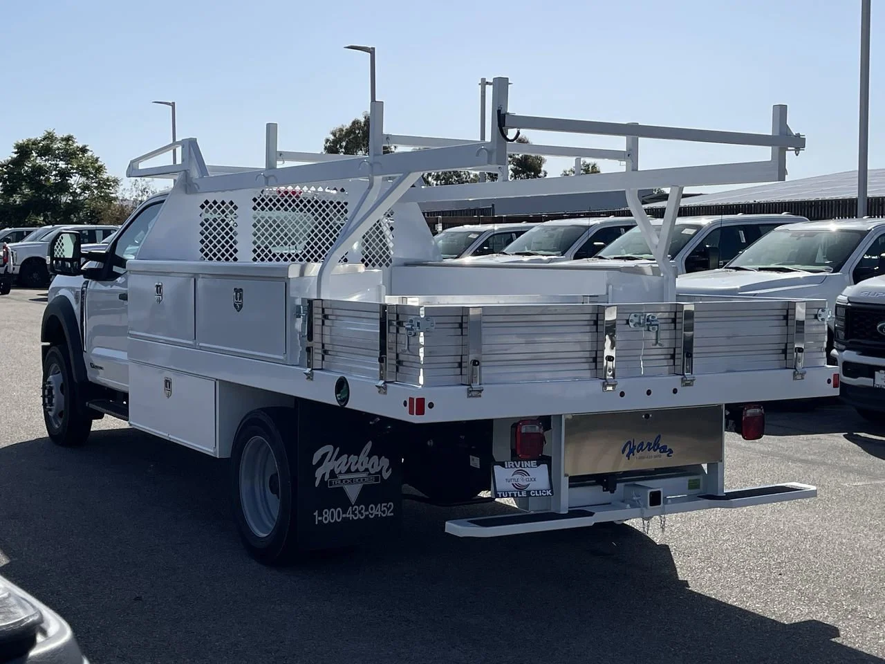New 2025 Oxford White Ford XL image 4