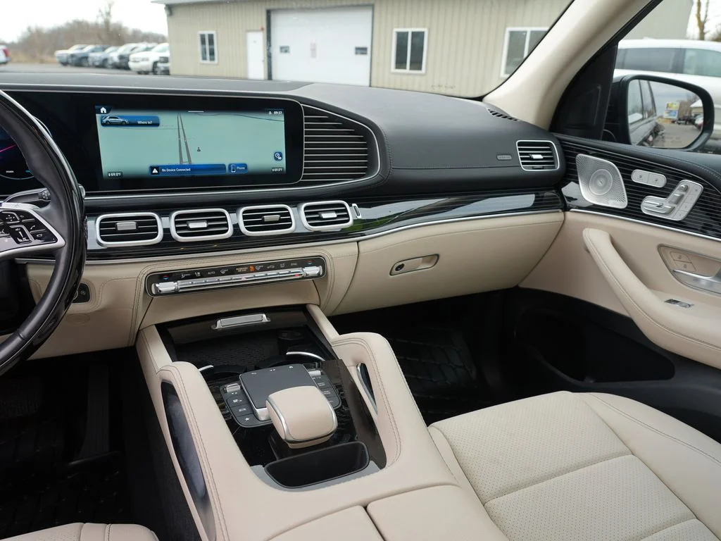 Used 2024  Mercedes-Benz GLE 450 image 24