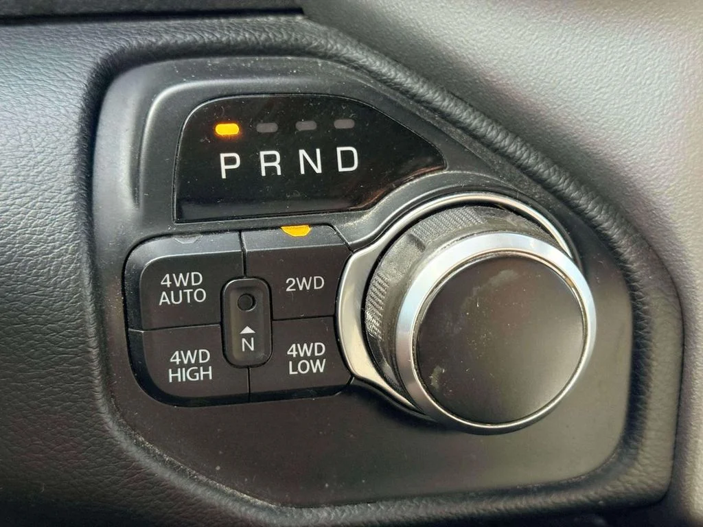 Used 2019 Silver Ram Big Horn/Lone Star image 20