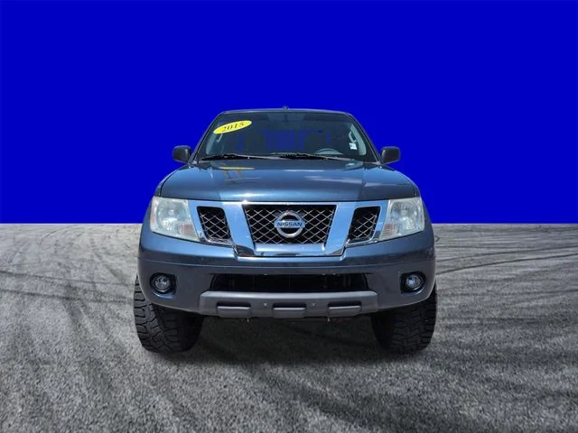 Used 2015 Arctic Blue Metallic Nissan SV image 9