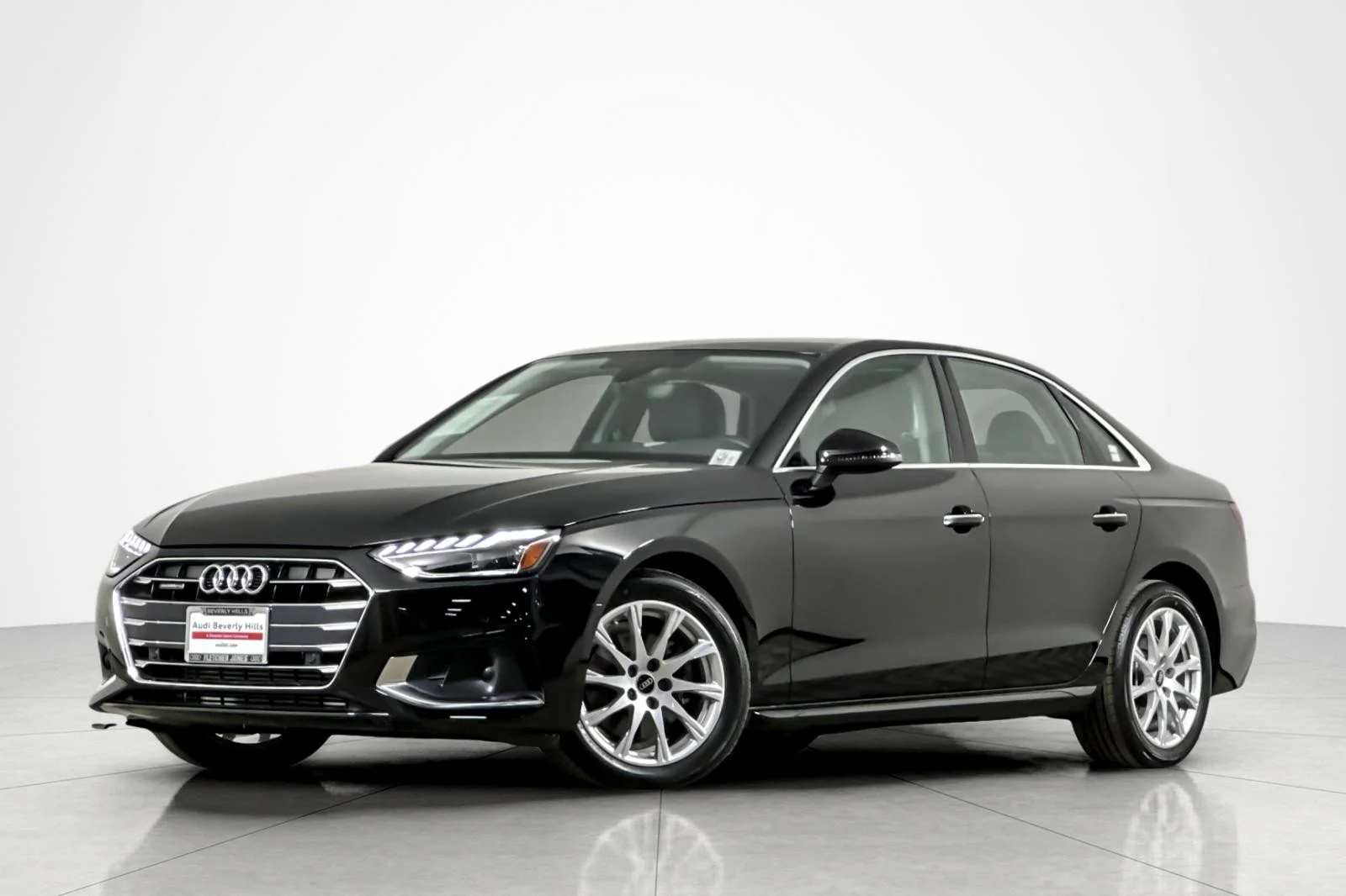 2023 Audi A4 40 TFSI Premium quattro S tronic's photo