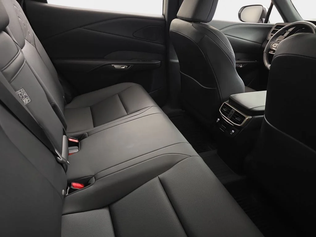 New 2026 Eminent White Pearl Lexus PREMIUM image 11