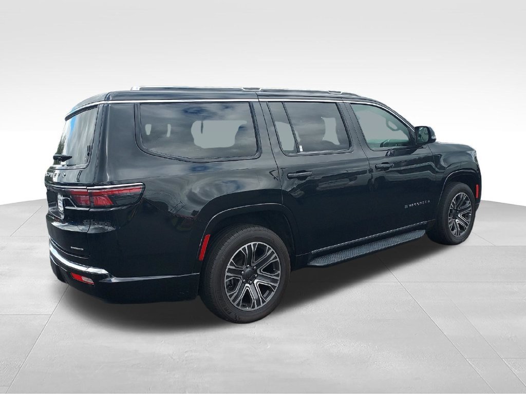 Used 2023 Black Jeep Series II image 5