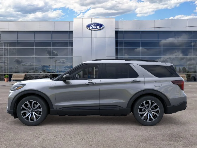 New 2026 Carbonized Gray Metallic Ford ST-Line image 16