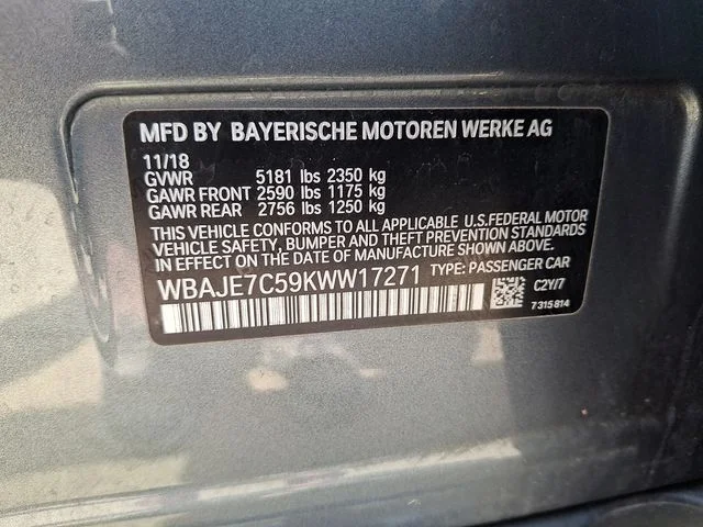 Used 2019 Blue BMW 540i xDrive image 27