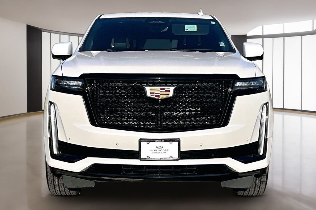 Used 2023 White Cadillac Sport Platinum image 3