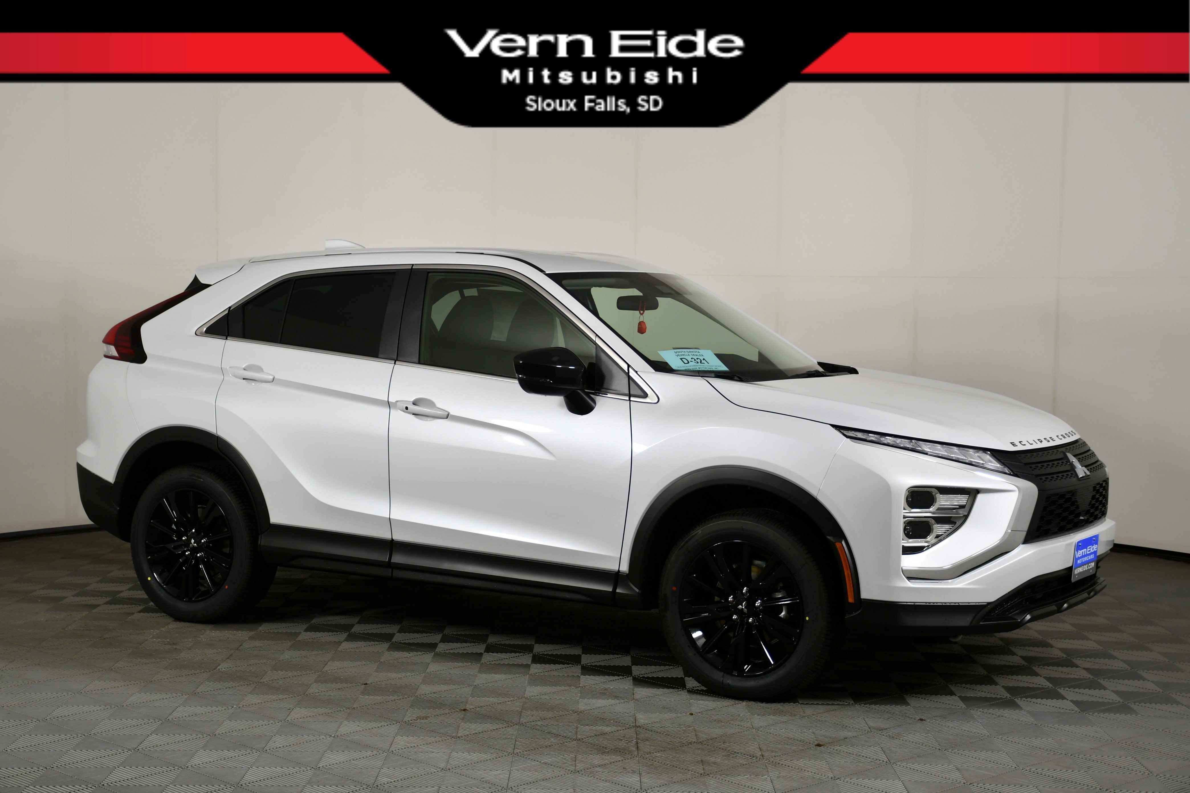 2026 Mitsubishi Eclipse Cross LE S-AWC's photo