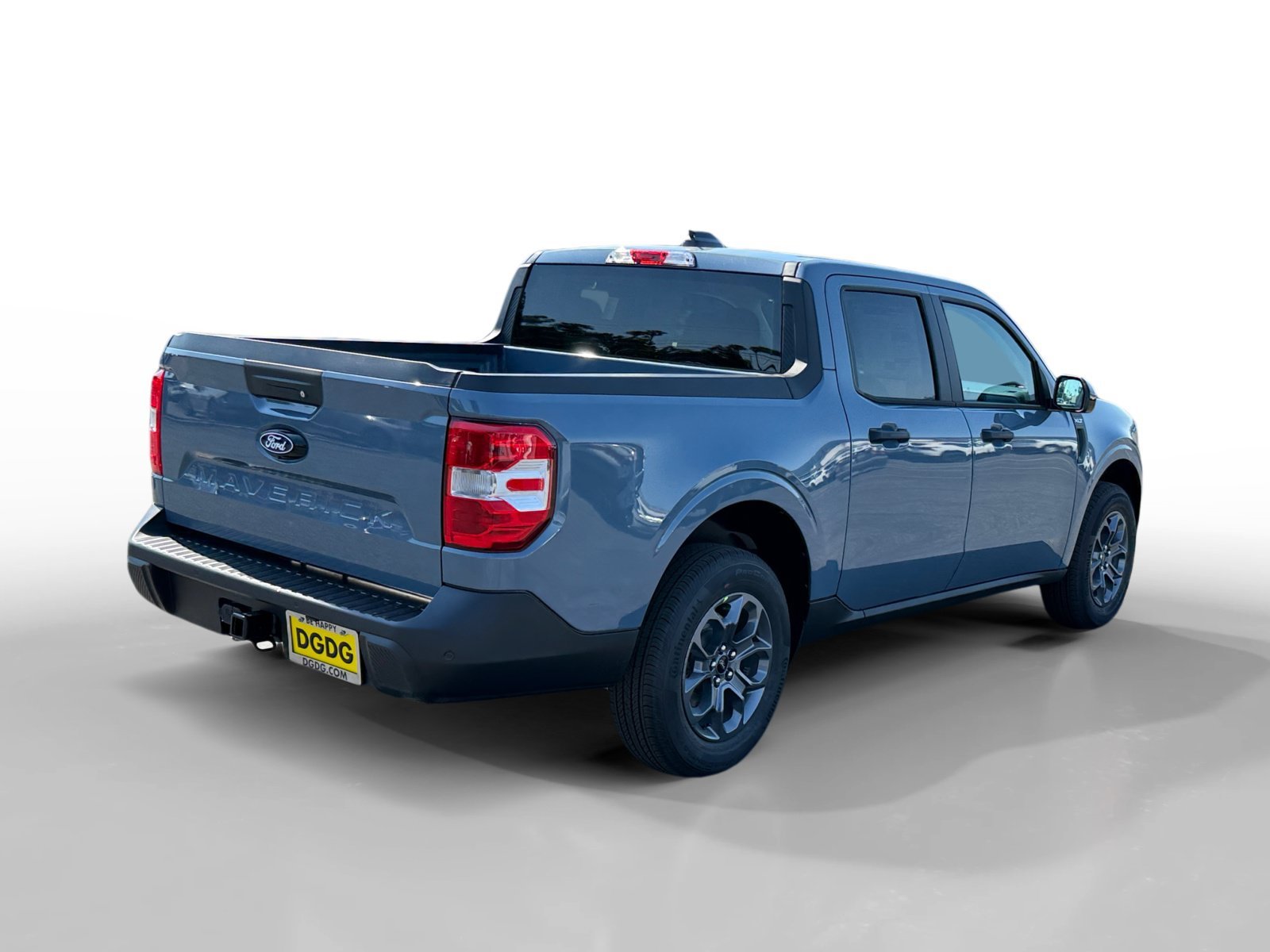 New 2026 Azure Gray Metallic Tri-Coat Ford XLT image 5