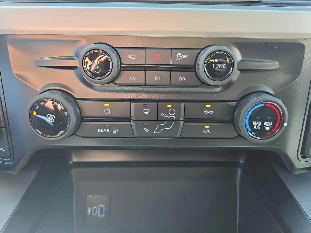 New 2026 Argon Blue Metallic Ford F-250® XLT image 20