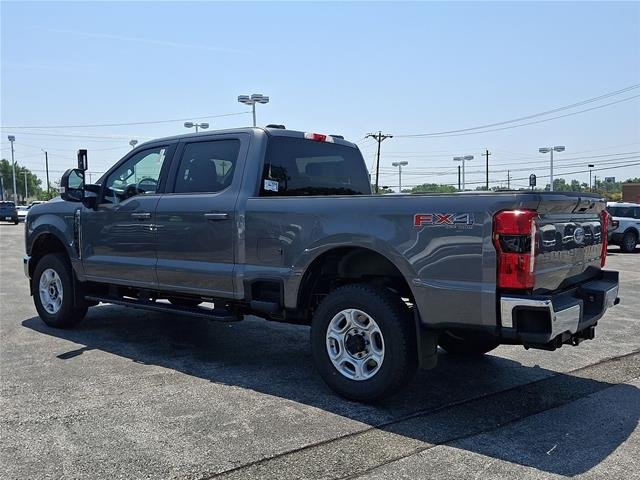 New 2026 Carbonized Gray Metallic Ford F-250® XLT image 23