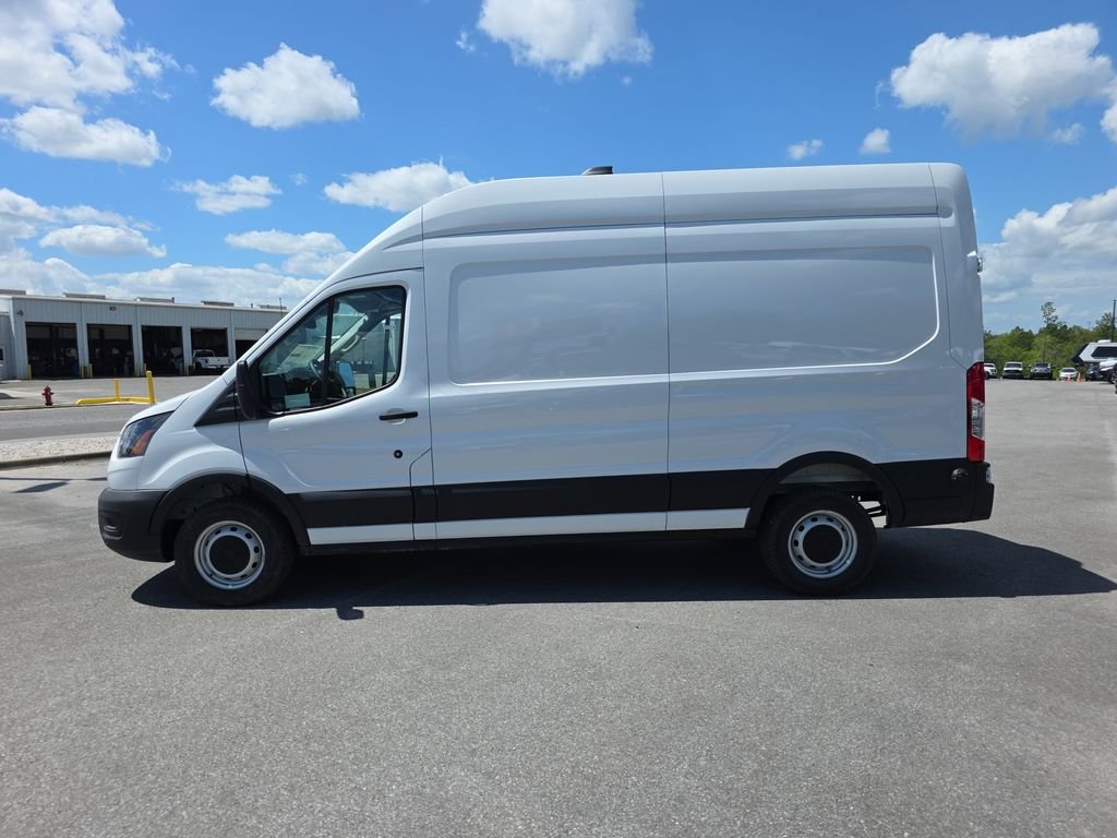 New 2026 Oxford White Ford Cargo Van image 4