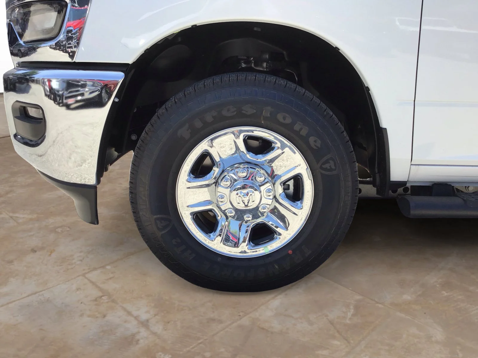 New 2026 Bright White Clearcoat Ram Tradesman image 25