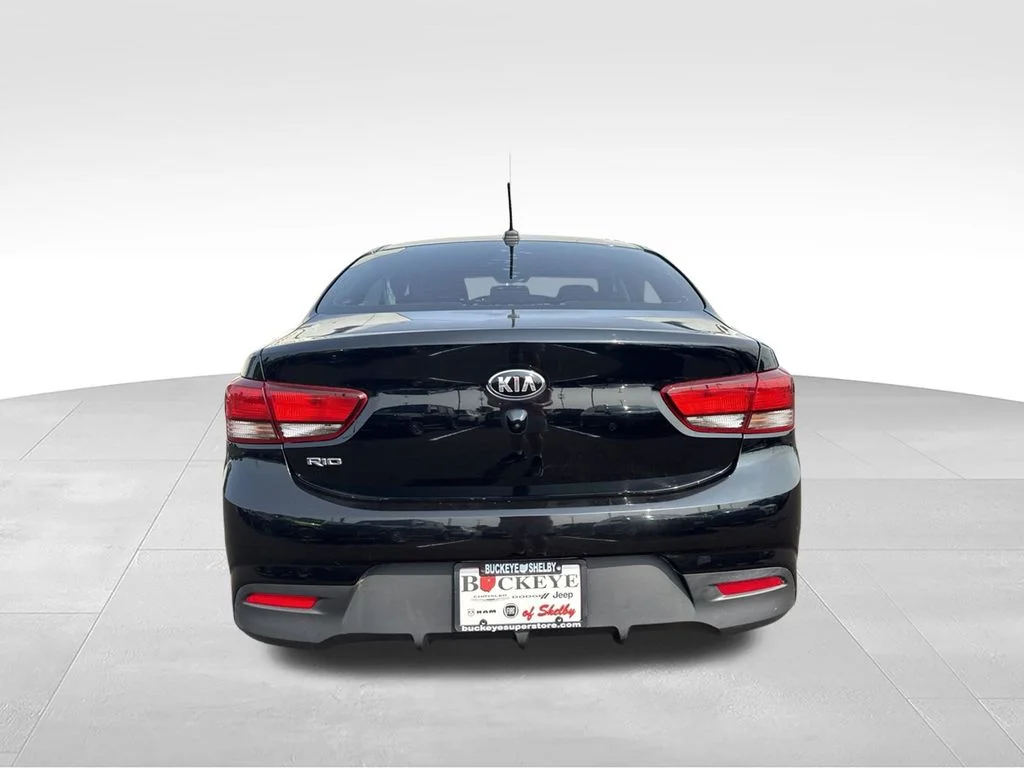 Used 2020 Black Kia LX image 4