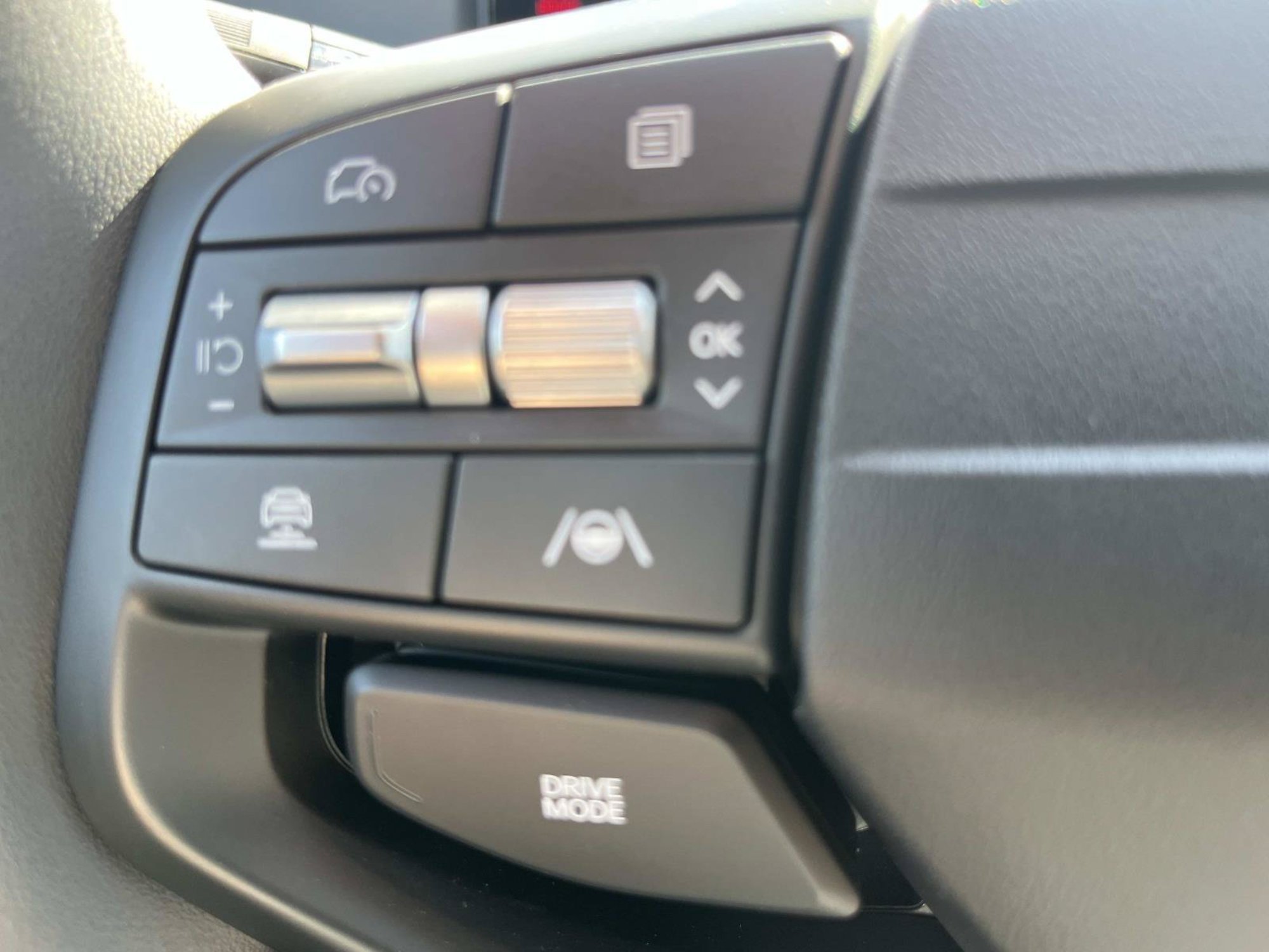 New 2026 Steel Gray Kia LXS image 21