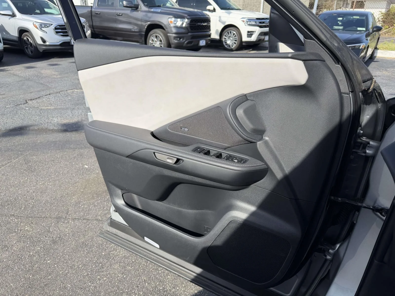 2025 Lexus TX Luxury - Photo 27