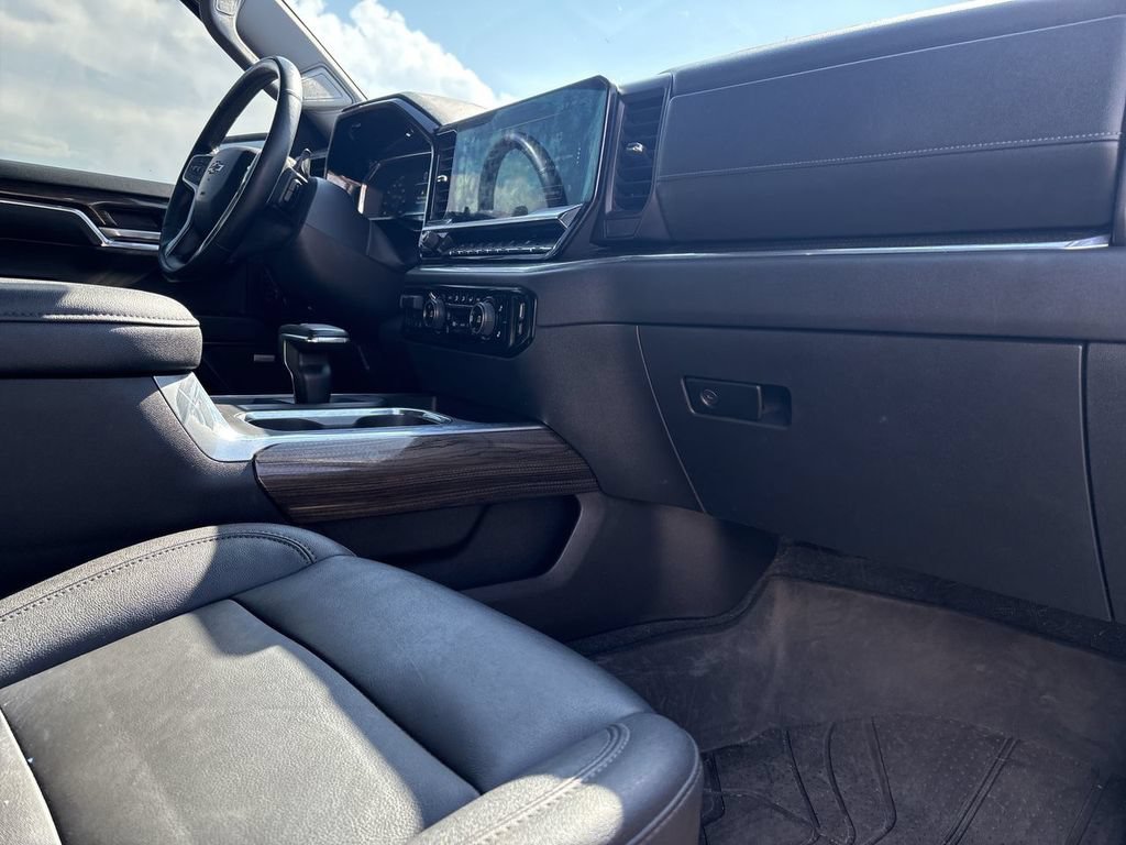 2024 Chevrolet Silverado 1500 RST - Photo 35