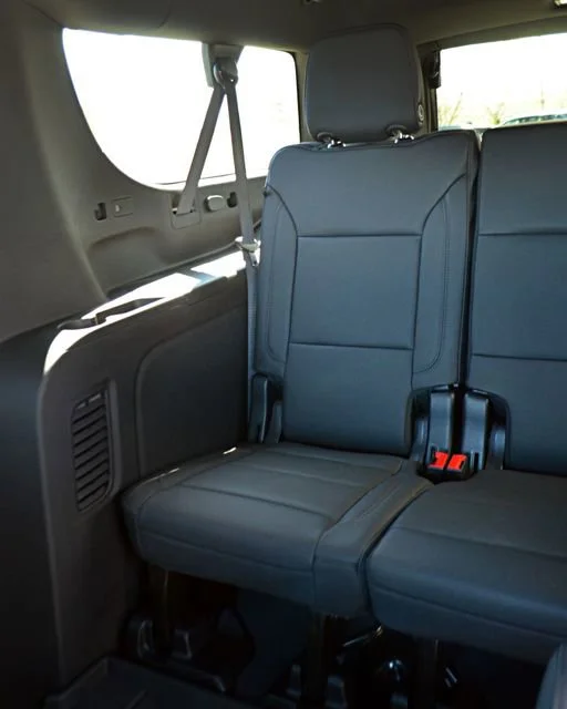 2026 Chevrolet Suburban LT - Photo 21