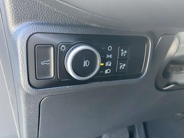 New 2026 White Ford Tremor image 16