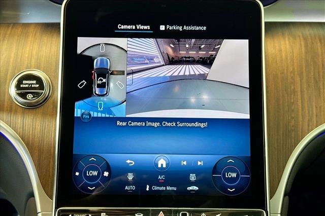 New 2026 Polar White Mercedes-Benz GLC 300 image 42