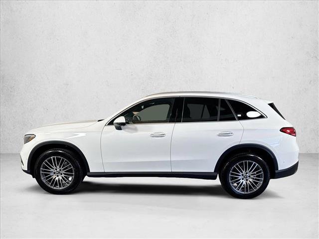 New 2026 Polar White Mercedes-Benz GLC 300 image 38