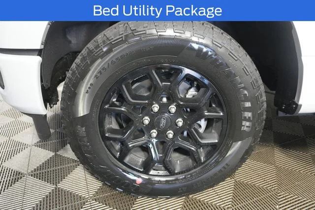 New 2026 Avalanche Ford XLT image 9
