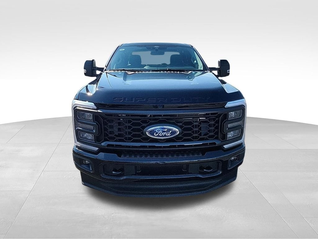 New 2026 Black Ford XL image 3