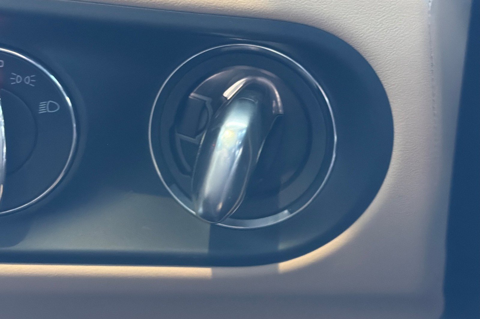 Certified Used 2022 WHITE Porsche  image 23