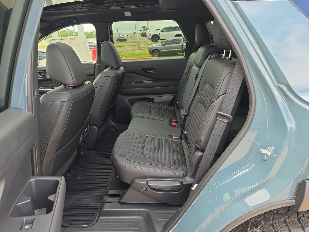 New 2026 Baltic Teal Pearl Nissan Rock Creek® image 26