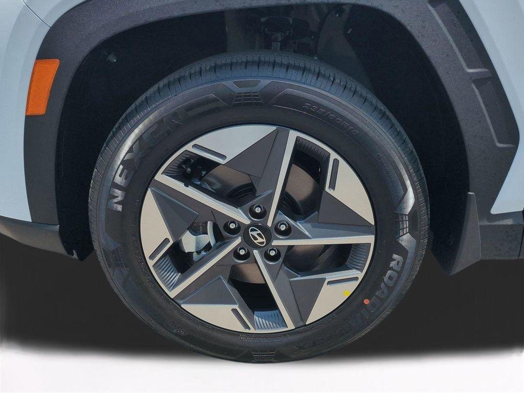 New 2026 White Hyundai SEL AWD image 11