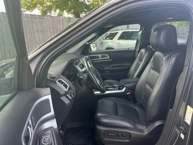 Used 2015  Ford XLT image 9
