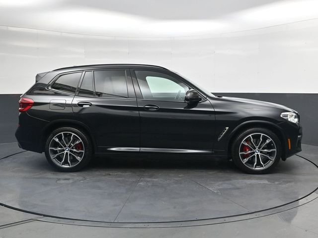 Used 2021 Black BMW M40i image 3