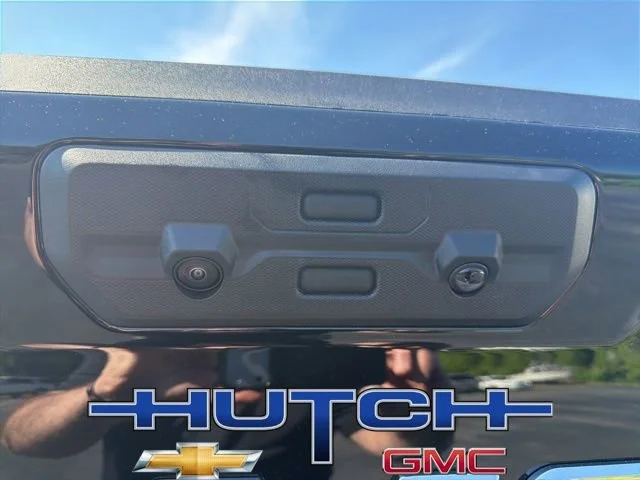 New 2026 Onyx Black GMC AT4 image 17