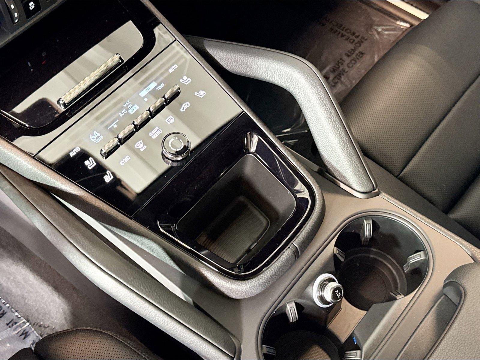 Used 2026 White Porsche  image 19