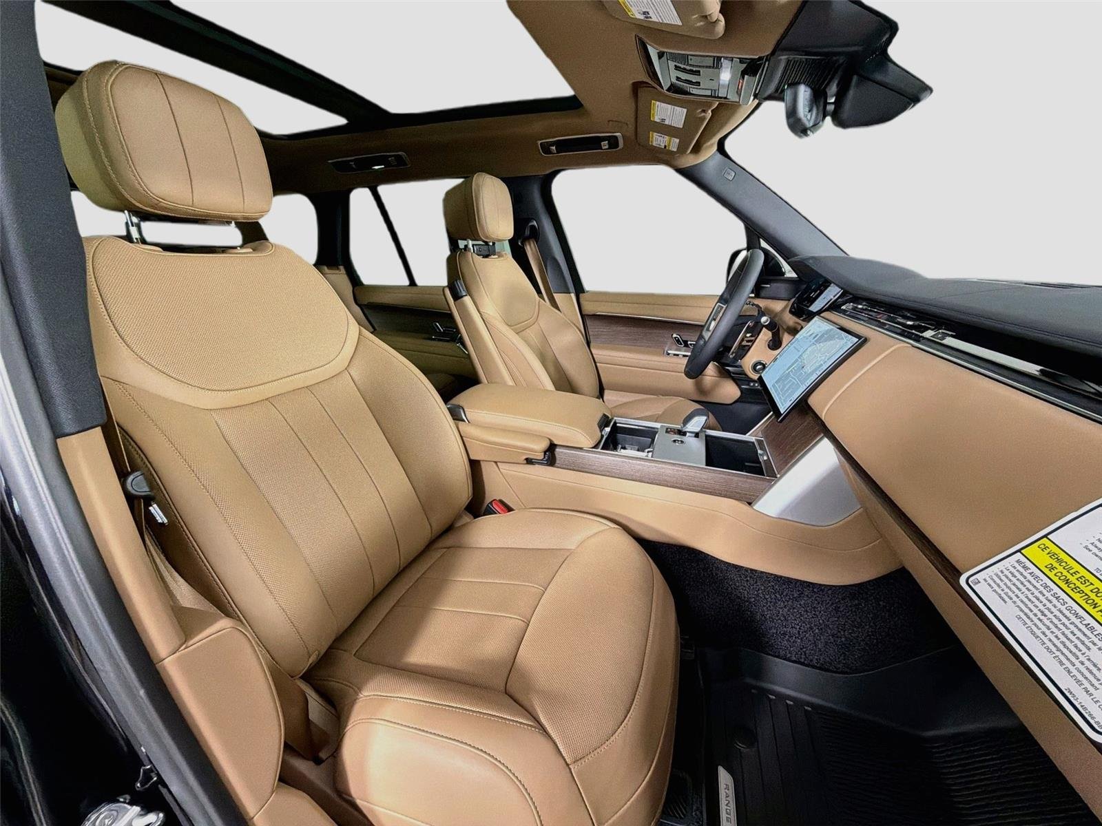 New 2026 Fuji White Land Rover SE image 29