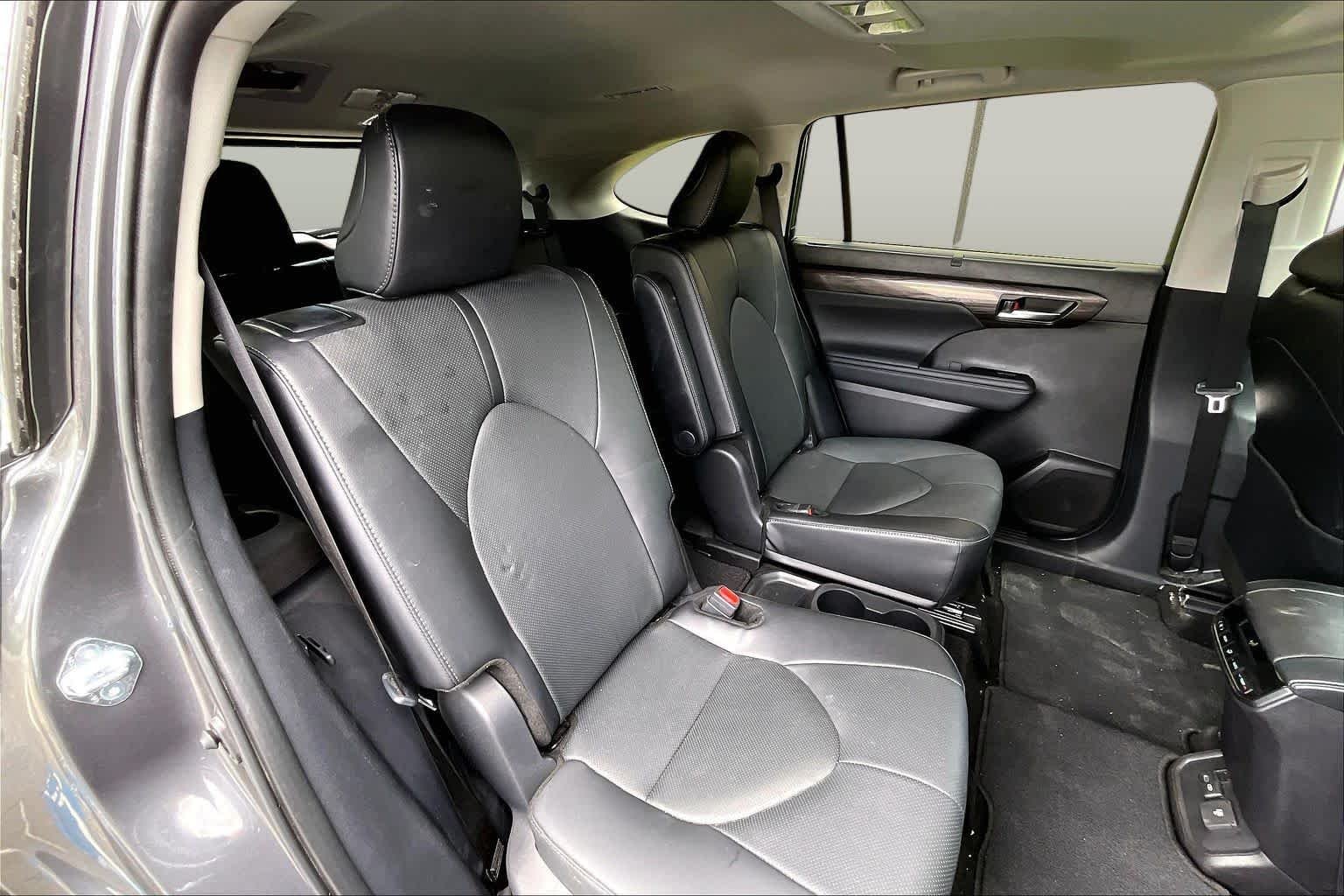 Used 2025 Magnetic Gray Metallic Toyota Limited image 20