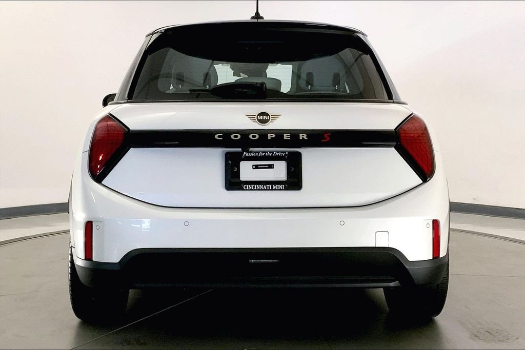 2026 MINI Hardtop 4 Door S - Photo 3