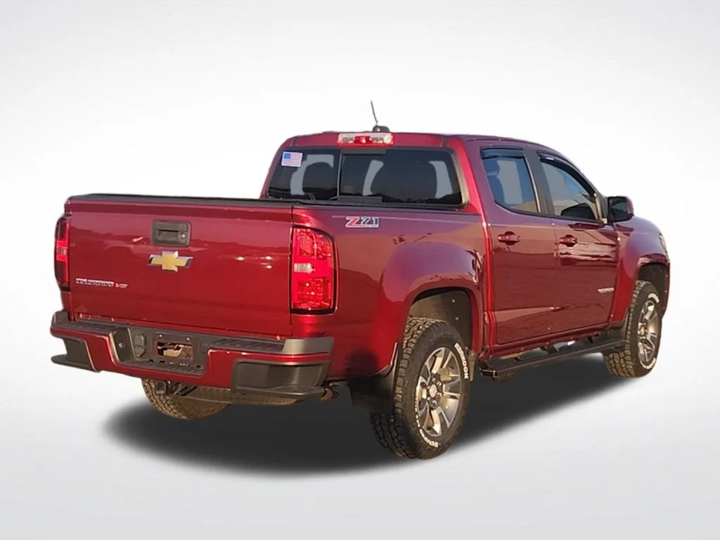 Used 2017 CAJUN RED TINTCOAT Chevrolet 4WD Z71 image 2