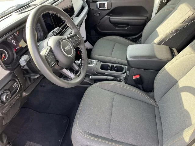 Used 2025 White Jeep Sport S image 26