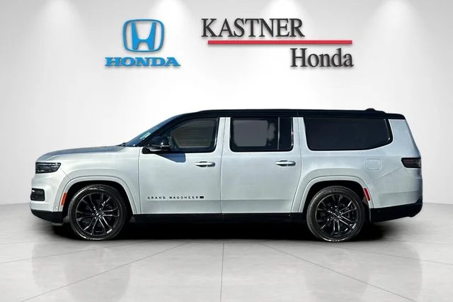 Used 2024 Silver Jeep Series II image 8