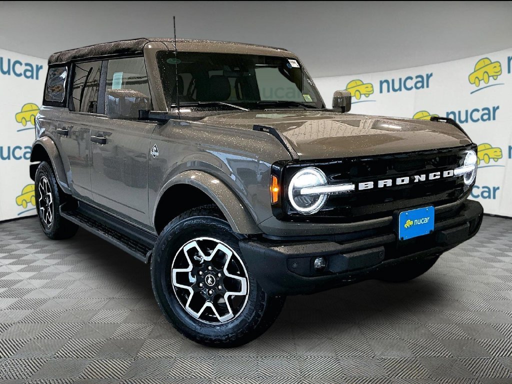 2026 Ford Bronco 4-Door Outer Banks